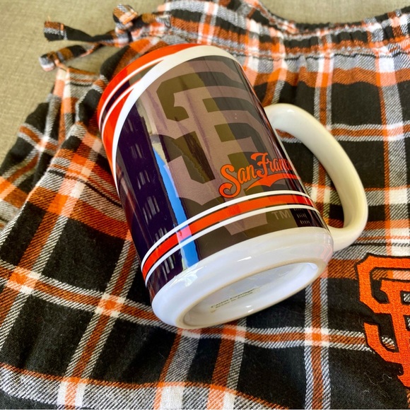 Like New San Francisco Giants Flannel PJ Lounge Pants & Gently Used Giants Mug - Picture 8 of 12